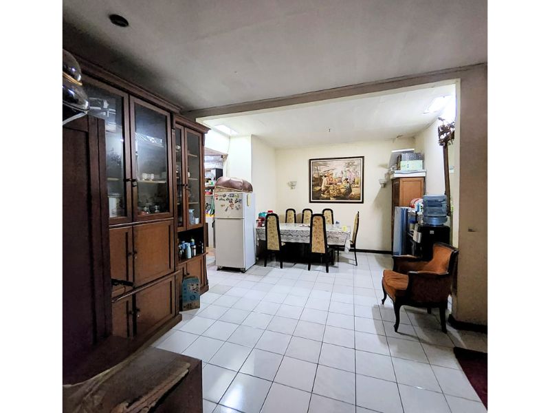 Rumah kebayoran baru